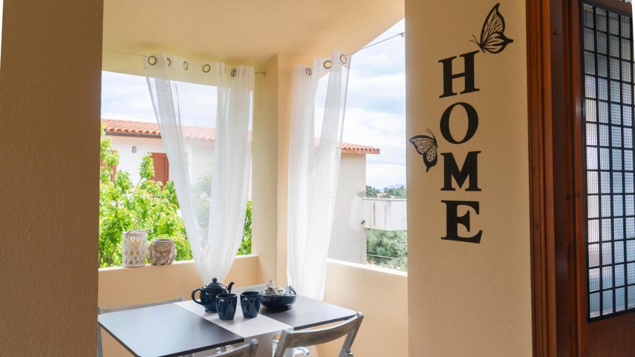 Apartamento Welcomely - The Butterfly House Cala Gonone Exterior foto