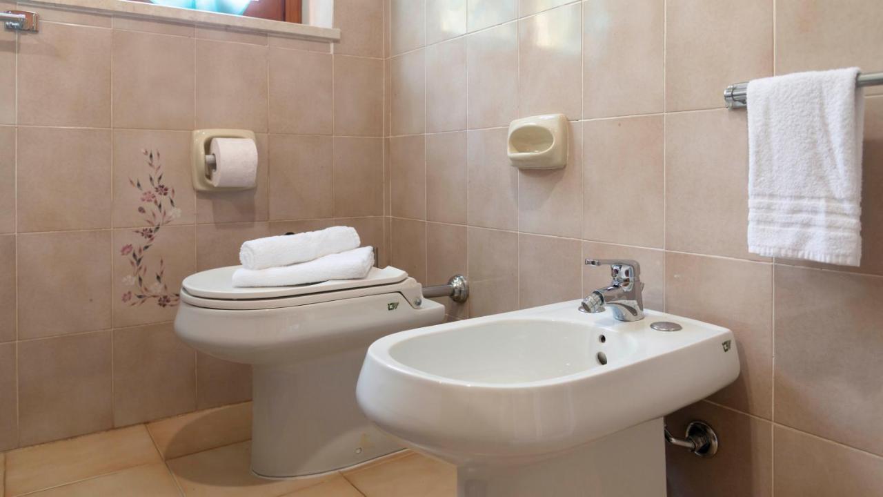 Apartamento Welcomely - The Butterfly House Cala Gonone Exterior foto